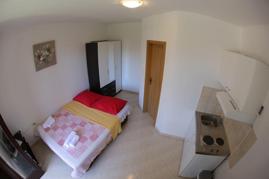 Apartments Vedrana Zadar Chambre photo