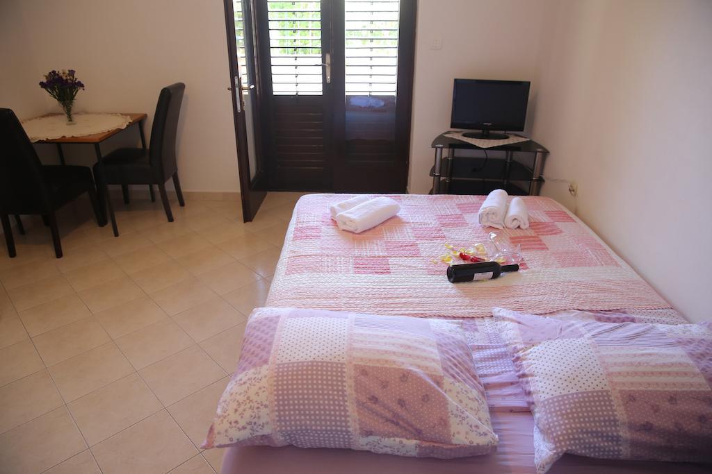 Apartments Vedrana Zadar Extérieur photo