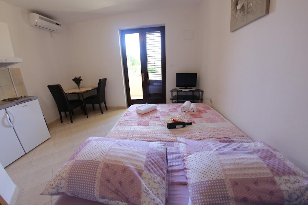 Apartments Vedrana Zadar Extérieur photo