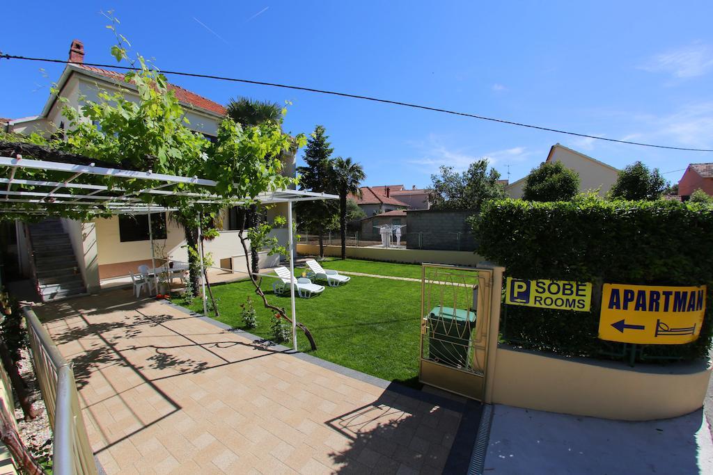 Apartments Vedrana Zadar Extérieur photo